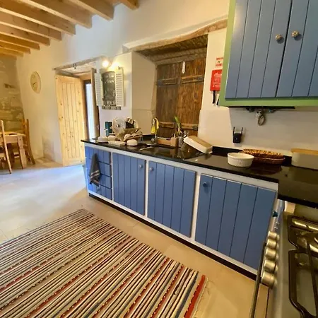 Tomara House Country Getaway