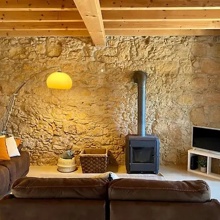 Tomara House Country Getaway בית נופש *