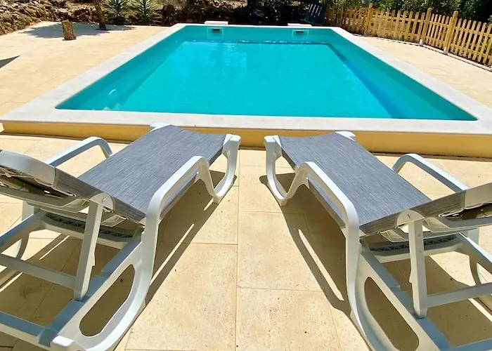 Tomara House Country Getaway تومار